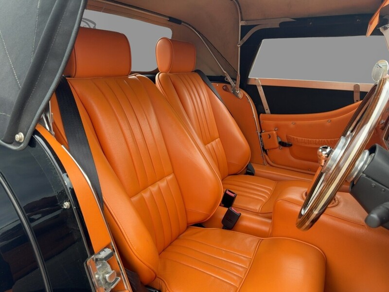 Morgan 3000 3700 2DR CONVERTIBLE PETROL MANUAL CONVERTIBLE ROOF BLUETOOTH STEREO CD PLAYER AUX/USB INPUT ONLY 18000 MILES SH NO ULEZ CHARGE 72-74 Mitcham Road