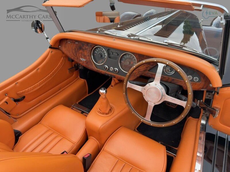 Morgan 3000 3700 2DR CONVERTIBLE PETROL MANUAL CONVERTIBLE ROOF BLUETOOTH STEREO CD PLAYER AUX/USB INPUT ONLY 18000 MILES SH NO ULEZ CHARGE 72-74 Mitcham Road