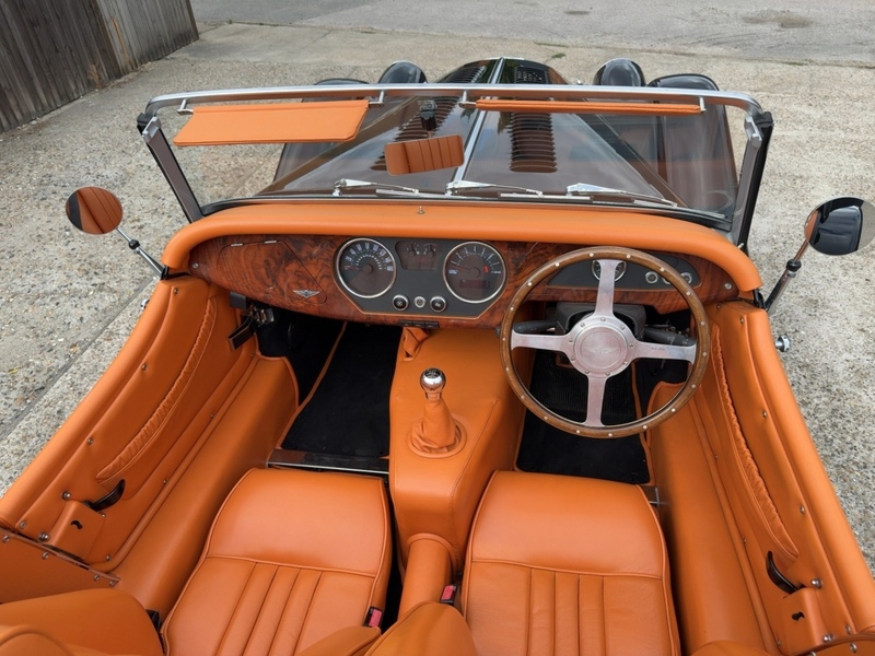 Morgan 3000 3700 2DR CONVERTIBLE PETROL MANUAL CONVERTIBLE ROOF BLUETOOTH STEREO CD PLAYER AUX/USB INPUT ONLY 18000 MILES SH NO ULEZ CHARGE 72-74 Mitcham Road
