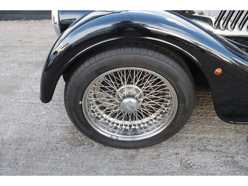 Morgan 3000 3700 2DR CONVERTIBLE PETROL MANUAL CONVERTIBLE ROOF BLUETOOTH STEREO CD PLAYER AUX/USB INPUT ONLY 18000 MILES SH NO ULEZ CHARGE 72-74 Mitcham Road
