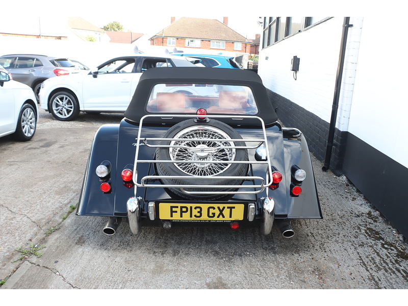 Morgan 3000 3700 2DR CONVERTIBLE PETROL MANUAL CONVERTIBLE ROOF BLUETOOTH STEREO CD PLAYER AUX/USB INPUT ONLY 18000 MILES SH NO ULEZ CHARGE 72-74 Mitcham Road