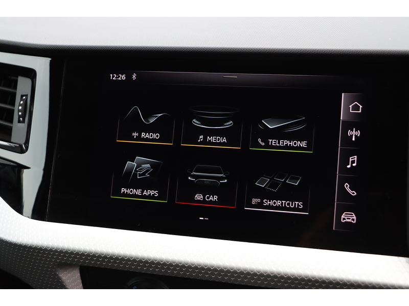 Audi 1.5 TFSI 35 S LINE SPORTBACK 5DR PETROL S TRONIC AUTO HEATED SEATS SATNAV BLUETOOTH DAB RADIO APPLE CARPLAY PARKING AIDS JUST 2 OWNERS 75000 MILES FSH 72-74 Mitcham Road