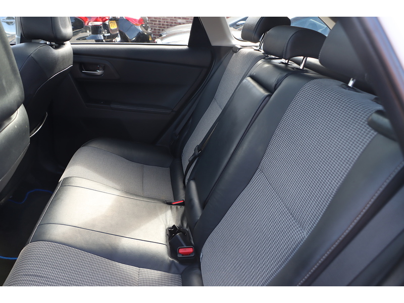 Toyota 1.8 VVT-H EXCEL TOURING SPORTS 5DR PETROL HYBRID CVT AUTO PAN ROOF HEATED SEATS SATNAV BLUETOOTH REAR CAM ONLY 60000 MILES FSH 8 SERVICES £20 ROAD TAX 72-74 Mitcham Road