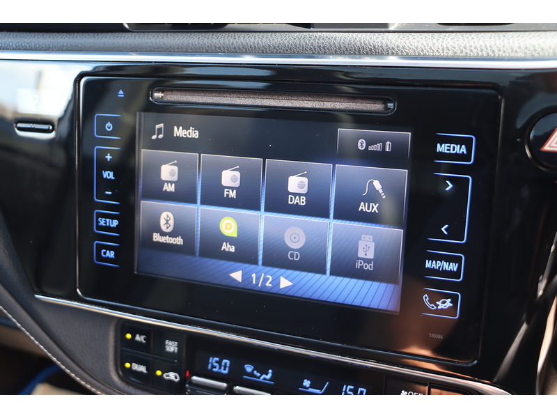 Toyota 1.8 VVT-H EXCEL TOURING SPORTS 5DR PETROL HYBRID CVT AUTO PAN ROOF HEATED SEATS SATNAV BLUETOOTH REAR CAM ONLY 60000 MILES FSH 8 SERVICES £20 ROAD TAX 72-74 Mitcham Road