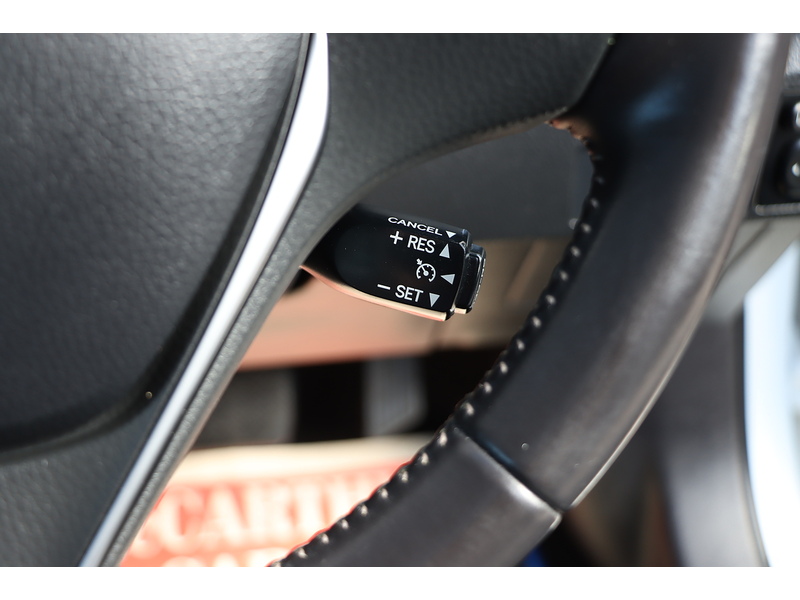 Toyota 1.8 VVT-H EXCEL TOURING SPORTS 5DR PETROL HYBRID CVT AUTO PAN ROOF HEATED SEATS SATNAV BLUETOOTH REAR CAM ONLY 60000 MILES FSH 8 SERVICES £20 ROAD TAX 72-74 Mitcham Road