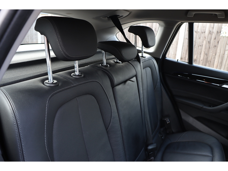 BMW 2.0 20I XLINE SUV 5DR PETROL XDRIVE AUTO HEATED SEATS SAT NAV BLUETOOTH DAB STEREO APPLE CARPLAY PARKING AIDS JUST 1 OWNER 71000 MILES FSH 8 SERVICES 72-74 Mitcham Road