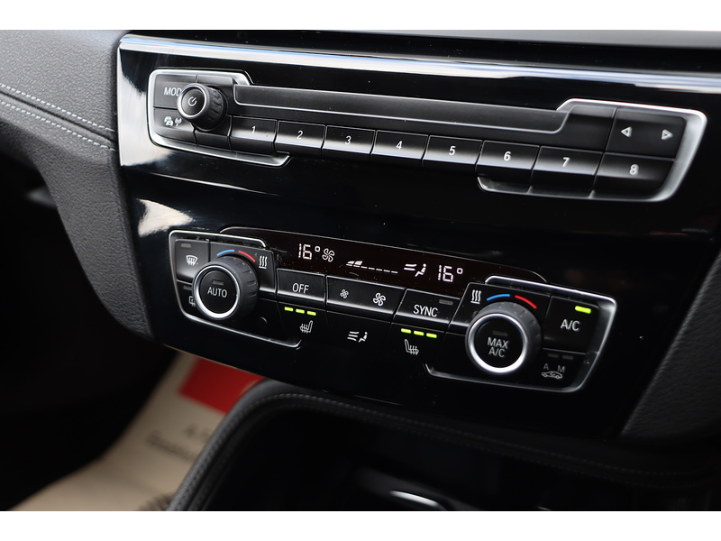 BMW 2.0 20I XLINE SUV 5DR PETROL XDRIVE AUTO HEATED SEATS SAT NAV BLUETOOTH DAB STEREO APPLE CARPLAY PARKING AIDS JUST 1 OWNER 71000 MILES FSH 8 SERVICES 72-74 Mitcham Road