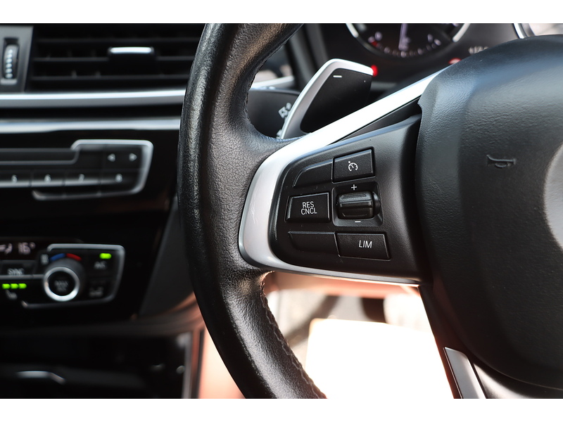 BMW 2.0 20I XLINE SUV 5DR PETROL XDRIVE AUTO HEATED SEATS SAT NAV BLUETOOTH DAB STEREO APPLE CARPLAY PARKING AIDS JUST 1 OWNER 71000 MILES FSH 8 SERVICES 72-74 Mitcham Road