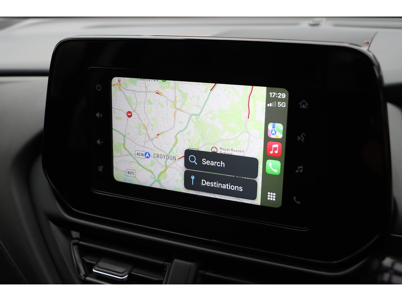 Suzuki 1.5H MOTION SUV 5DR PETROL HYBRID AGS AUTO HEATED SEATS SATNAV DAB STEREO APPLE CARPLAY REAR CAMERA PARKING AIDS 1 OWNER FROM NEW ONLY 12000 MILES FSH 72-74 Mitcham Road