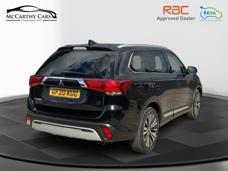 Mitsubishi 2.0 MIVEC EXCEED SUV 5DR PETROL CVT 4WD AUTO 7 SEATER HEATED SEATS SAT NAV BLUETOOTH APPLE CARPLAY REAR & 360 CAMERA JUST 1 OWNER ONLY 74000 MILES FSH 72-74 Mitcham Road