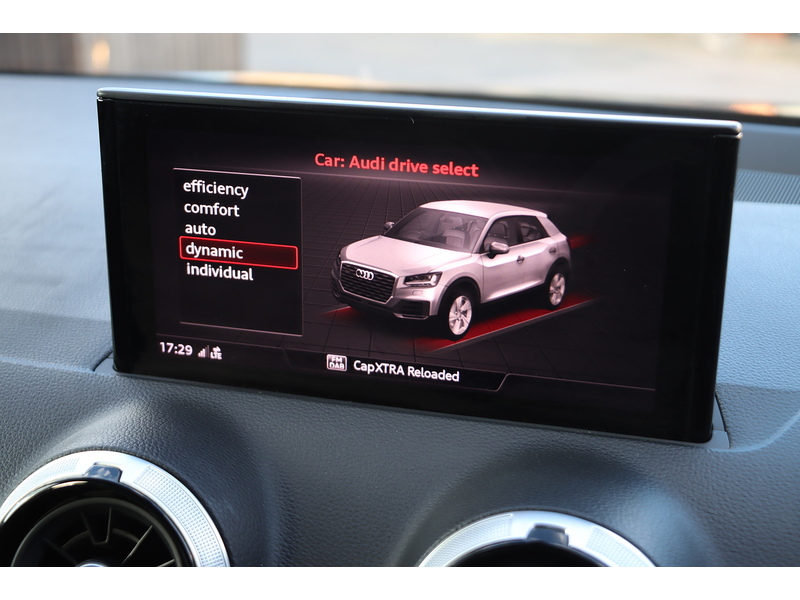 Audi 1.5 TFSI COD 35 S LINE SUV 5DR PETROL S TRONIC AUTO SAT NAV BLUETOOTH DAB STEREO APPLE CARPLAY PARKING AIDS JUST 1 OWNER FROM NEW ONLY 30000 MILES FSH 72-74 Mitcham Road