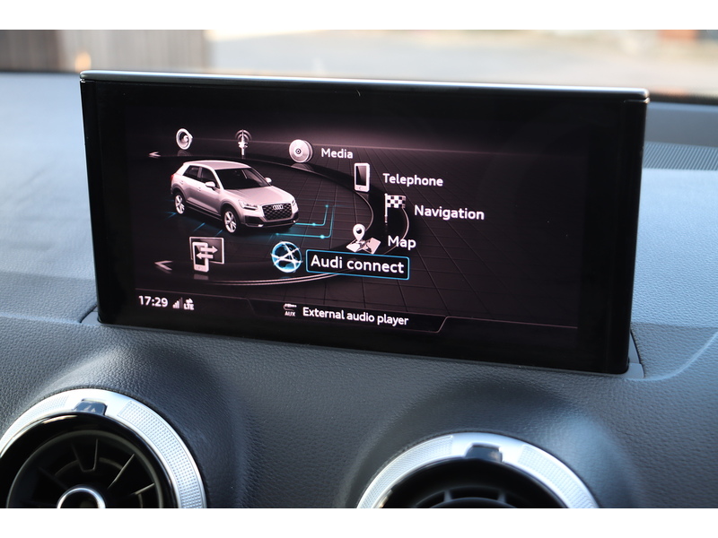 Audi 1.5 TFSI COD 35 S LINE SUV 5DR PETROL S TRONIC AUTO SAT NAV BLUETOOTH DAB STEREO APPLE CARPLAY PARKING AIDS JUST 1 OWNER FROM NEW ONLY 30000 MILES FSH 72-74 Mitcham Road