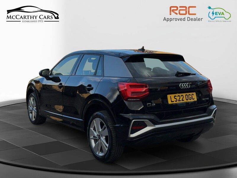 Audi 1.5 TFSI COD 35 S LINE SUV 5DR PETROL S TRONIC AUTO SAT NAV BLUETOOTH DAB STEREO APPLE CARPLAY PARKING AIDS JUST 1 OWNER FROM NEW ONLY 30000 MILES FSH 72-74 Mitcham Road