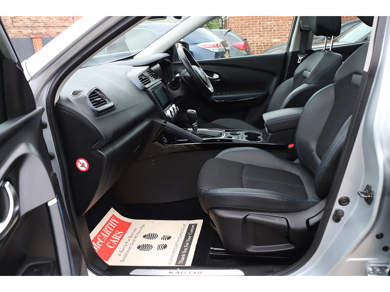 Renault 1.3 TCE S EDITION SUV 5DR PETROL EDC AUTO PAN ROOF SATNAV BLUETOOTH DAB RADIO APPLE CARPLAY REAR CAMERA PARKING AIDS JUST 1 OWNER ONLY 14000 MILES FSH 72-74 Mitcham Road