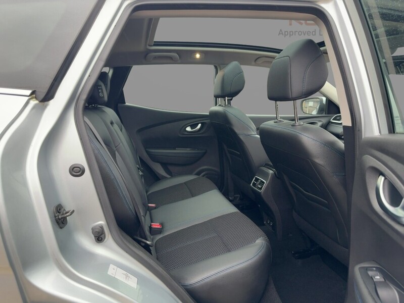 Renault 1.3 TCE S EDITION SUV 5DR PETROL EDC AUTO PAN ROOF SATNAV BLUETOOTH DAB RADIO APPLE CARPLAY REAR CAMERA PARKING AIDS JUST 1 OWNER ONLY 14000 MILES FSH 72-74 Mitcham Road