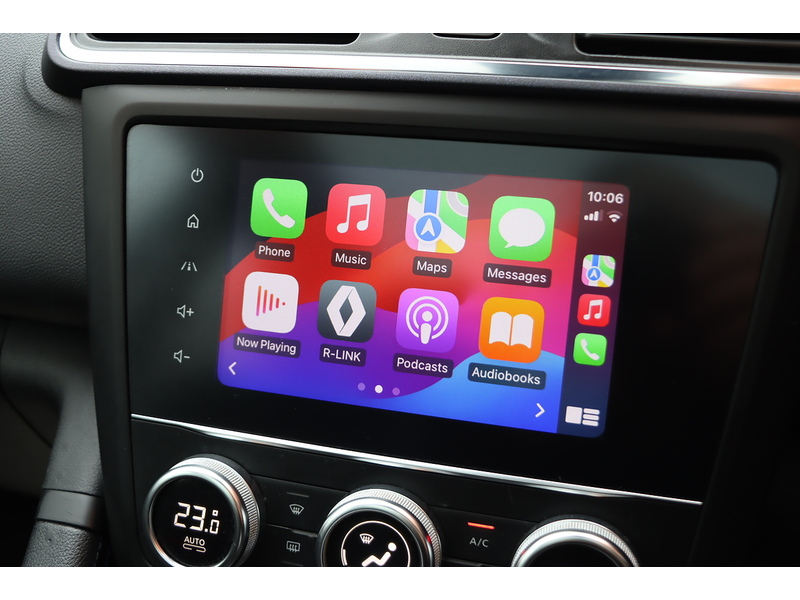 Renault 1.3 TCE S EDITION SUV 5DR PETROL EDC AUTO PAN ROOF SATNAV BLUETOOTH DAB RADIO APPLE CARPLAY REAR CAMERA PARKING AIDS JUST 1 OWNER ONLY 14000 MILES FSH 72-74 Mitcham Road