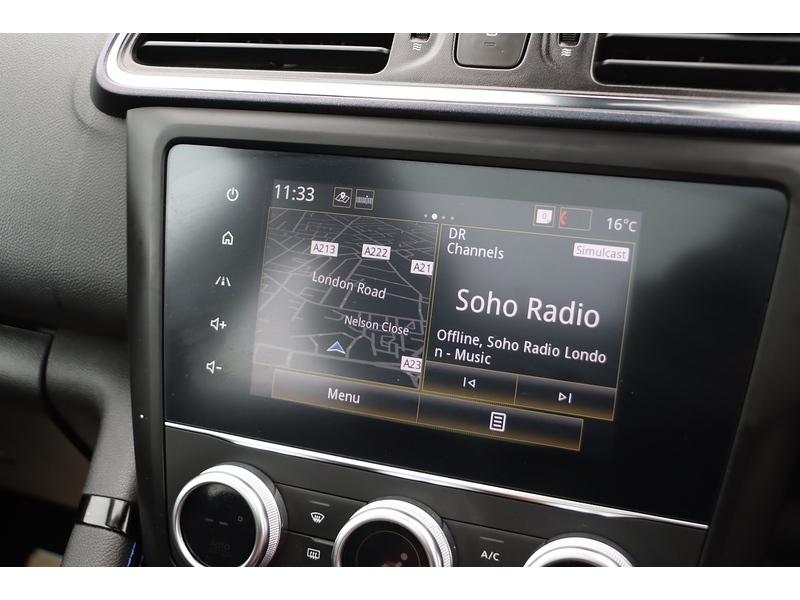 Renault 1.3 TCE S EDITION SUV 5DR PETROL EDC AUTO PAN ROOF SATNAV BLUETOOTH DAB RADIO APPLE CARPLAY REAR CAMERA PARKING AIDS JUST 1 OWNER ONLY 14000 MILES FSH 72-74 Mitcham Road