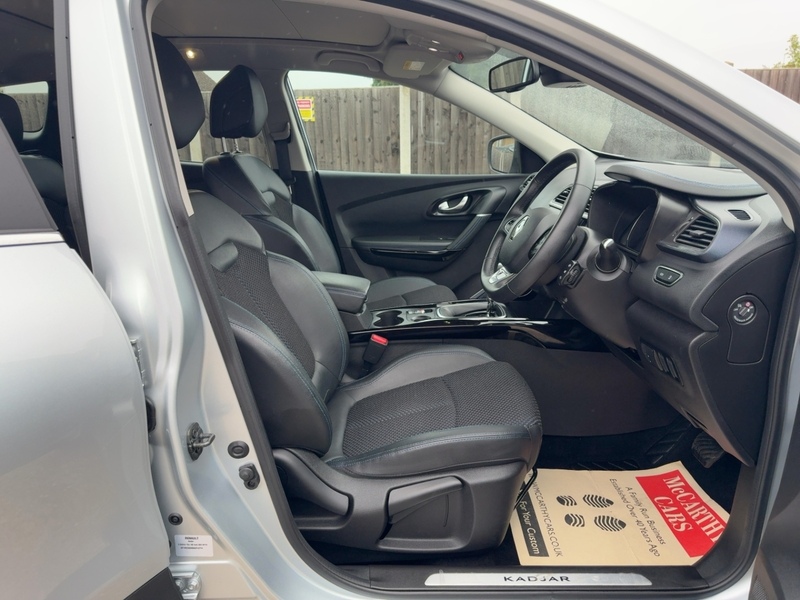 Renault 1.3 TCE S EDITION SUV 5DR PETROL EDC AUTO PAN ROOF SATNAV BLUETOOTH DAB RADIO APPLE CARPLAY REAR CAMERA PARKING AIDS JUST 1 OWNER ONLY 14000 MILES FSH 72-74 Mitcham Road