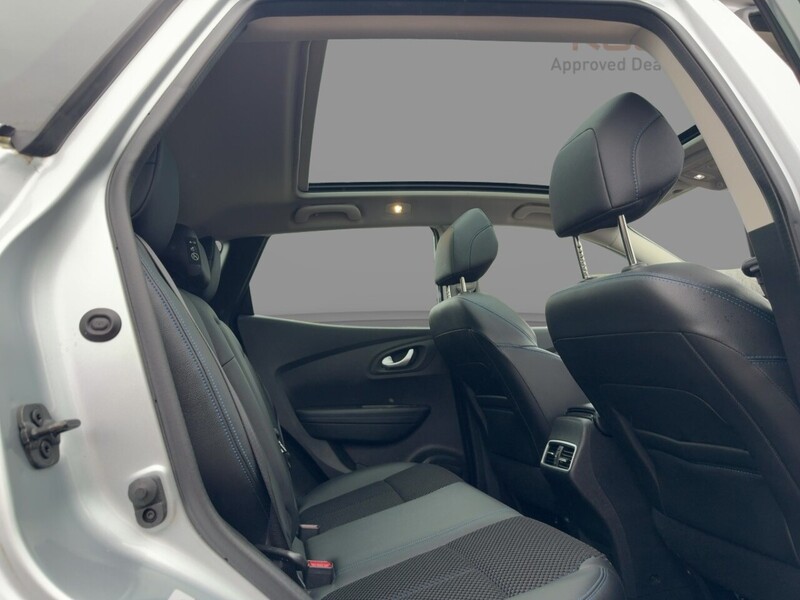 Renault 1.3 TCE S EDITION SUV 5DR PETROL EDC AUTO PAN ROOF SATNAV BLUETOOTH DAB RADIO APPLE CARPLAY REAR CAMERA PARKING AIDS JUST 1 OWNER ONLY 14000 MILES FSH 72-74 Mitcham Road