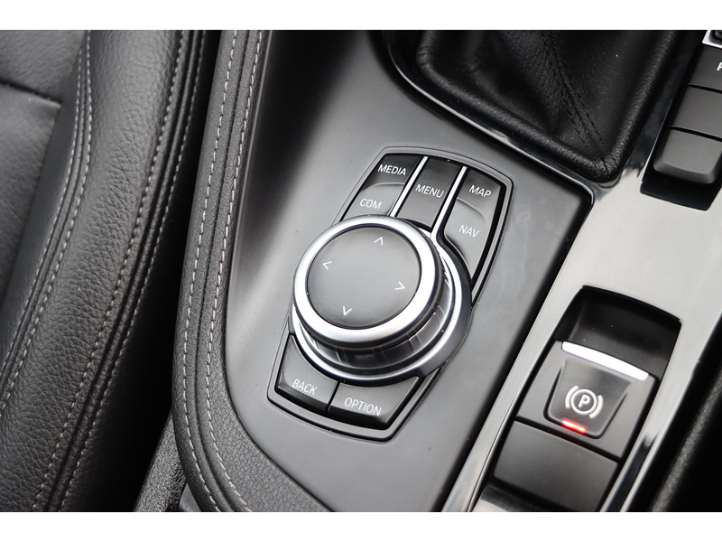 BMW 2.0 20I XLINE SUV 5DR PETROL DCT SDRIVE AUTO HEATED SEATS SATNAV BLUETOOTH DAB STEREO APPLE CARPLAY PARKING AIDS 1 OWNER FROM NEW ONLY 21000 MILES FSH 72-74 Mitcham Road