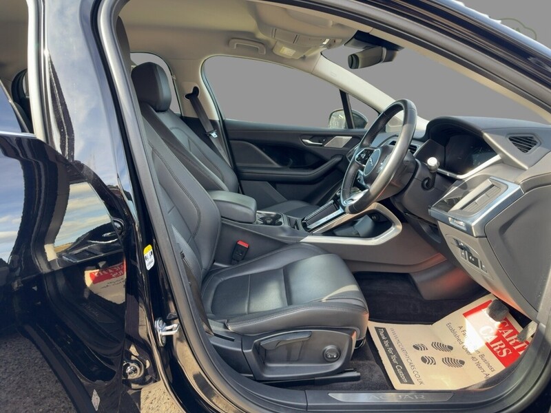 Jaguar 400 90KWH S SUV 5DR ELECTRIC 4WD AUTO SAT NAV BLUETOOTH STEREO APPLE CARPLAY ANDROID AUTO REAR CAMERA PARKING AIDS ONLY 32000 MILES SH NO ULEZ CHARGE 72-74 Mitcham Road