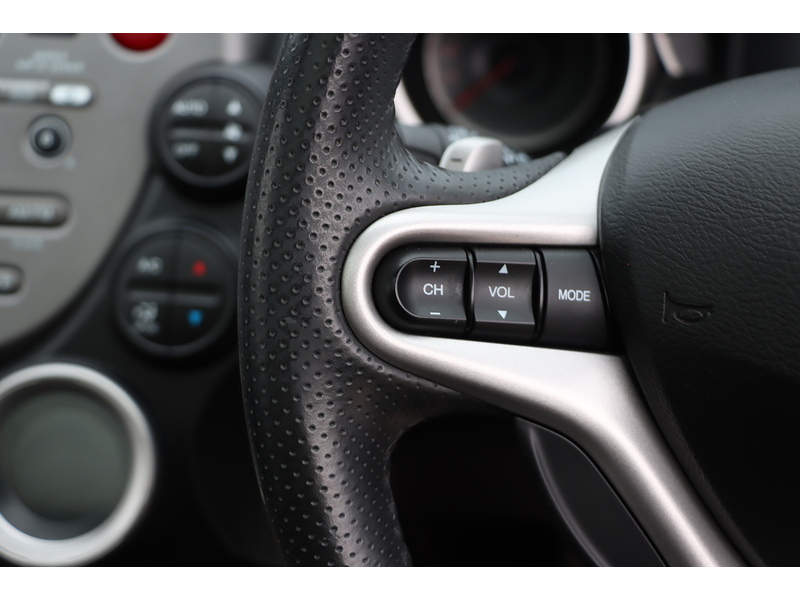 Honda 1.4 I-VTEC EX HATCHBACK 5DR PETROL I SHIFT AUTO PANORAMIC GLASS ROOF STEREO CD PLAYER SAME OWNER FOR 7 YEARS ONLY 40000 MILES FSH NO ULEZ CHARGE 72-74 Mitcham Road