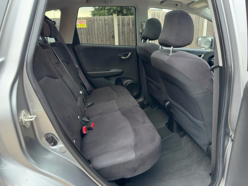 Honda 1.4 I-VTEC EX HATCHBACK 5DR PETROL I SHIFT AUTO PANORAMIC GLASS ROOF STEREO CD PLAYER SAME OWNER FOR 7 YEARS ONLY 40000 MILES FSH NO ULEZ CHARGE 72-74 Mitcham Road