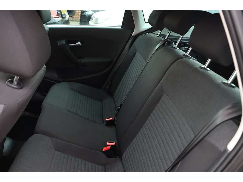 Volkswagen 1.4 MATCH HATCHBACK 5DR PETROL MANUAL STEREO CD PLAYER AUX INPUT JUST 2 OWNERS SAME OWNER FOR 11 YEARS ONLY 84000 MILES FSH 9 SERVICES NO ULEZ CHARGE 72-74 Mitcham Road