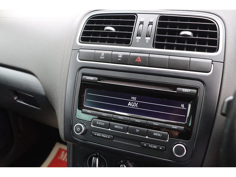 Volkswagen 1.4 MATCH HATCHBACK 5DR PETROL MANUAL STEREO CD PLAYER AUX INPUT JUST 2 OWNERS SAME OWNER FOR 11 YEARS ONLY 84000 MILES FSH 9 SERVICES NO ULEZ CHARGE 72-74 Mitcham Road