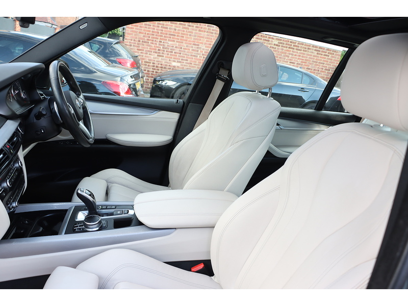 BMW 4.4 50I V8 M SPORT SUV 5DR PETROL XDRIVE AUTO 7 SEATER SUNROOF HEATED SEATS SATNAV BLUETOOTH REAR CAMERA PARKING AIDS ONLY 64000 MILES FSH 10 SERVICES 72-74 Mitcham Road