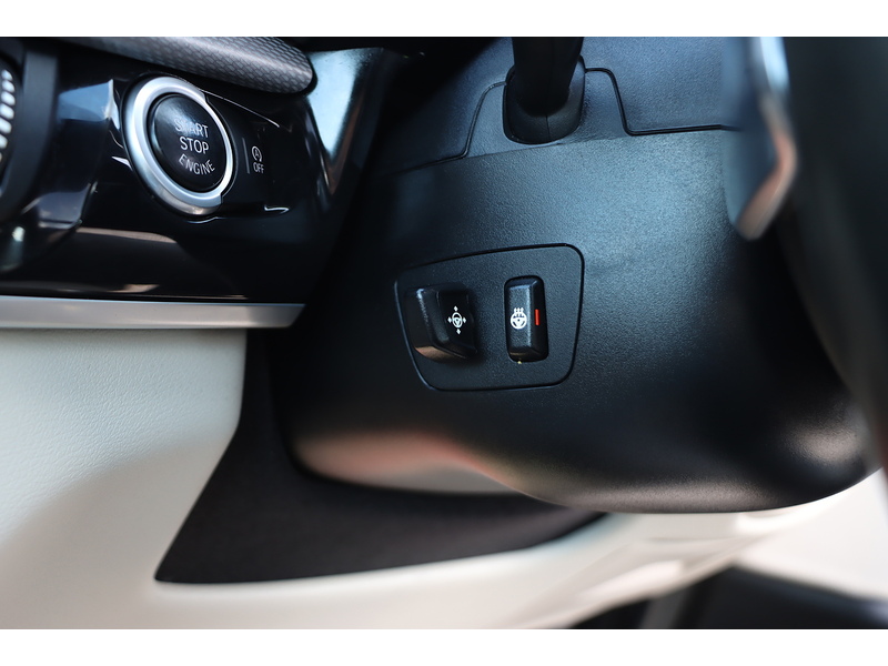 BMW 4.4 50I V8 M SPORT SUV 5DR PETROL XDRIVE AUTO 7 SEATER SUNROOF HEATED SEATS SATNAV BLUETOOTH REAR CAMERA PARKING AIDS ONLY 64000 MILES FSH 10 SERVICES 72-74 Mitcham Road