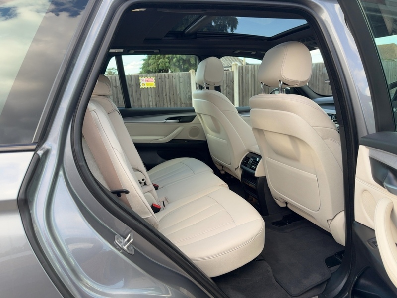 BMW 4.4 50I V8 M SPORT SUV 5DR PETROL XDRIVE AUTO 7 SEATER SUNROOF HEATED SEATS SATNAV BLUETOOTH REAR CAMERA PARKING AIDS ONLY 64000 MILES FSH 10 SERVICES 72-74 Mitcham Road