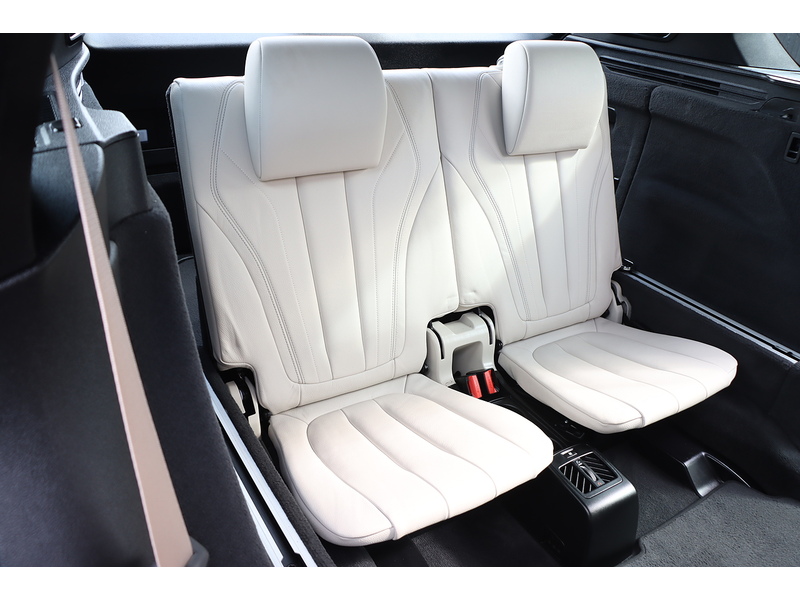 BMW 4.4 50I V8 M SPORT SUV 5DR PETROL XDRIVE AUTO 7 SEATER SUNROOF HEATED SEATS SATNAV BLUETOOTH REAR CAMERA PARKING AIDS ONLY 64000 MILES FSH 10 SERVICES 72-74 Mitcham Road