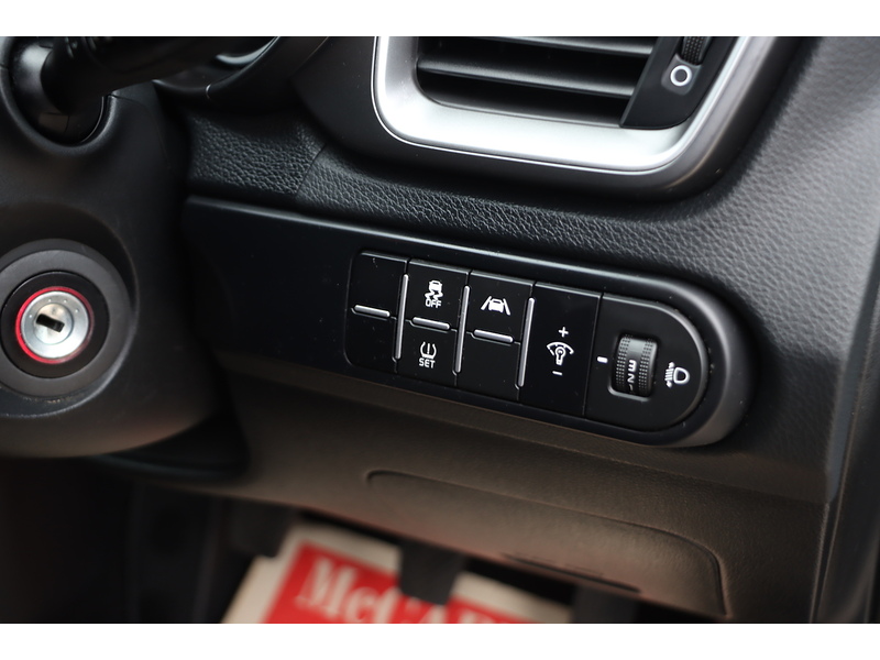 Kia 1.0 T-GDI 2 SPORTSWAGON 5DR PETROL MANUAL SAT NAV BLUETOOTH DAB STEREO APPLE CARPLAY REAR CAMERA JUST 1 OWNER FROM NEW ONLY 56000 MILES FSH 5 SERVICES 72-74 Mitcham Road