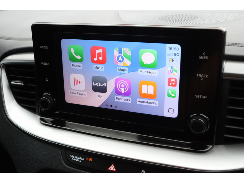 Kia 1.0 T-GDI 2 SPORTSWAGON 5DR PETROL MANUAL SAT NAV BLUETOOTH DAB STEREO APPLE CARPLAY REAR CAMERA JUST 1 OWNER FROM NEW ONLY 56000 MILES FSH 5 SERVICES 72-74 Mitcham Road