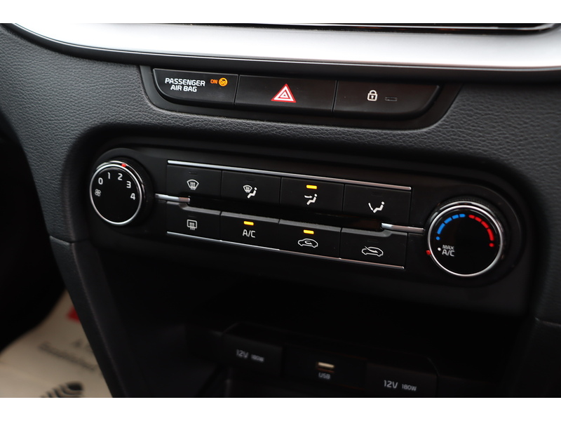 Kia 1.0 T-GDI 2 SPORTSWAGON 5DR PETROL MANUAL SAT NAV BLUETOOTH DAB STEREO APPLE CARPLAY REAR CAMERA JUST 1 OWNER FROM NEW ONLY 56000 MILES FSH 5 SERVICES 72-74 Mitcham Road