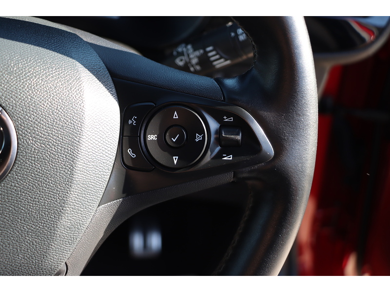 Vauxhall 1.2 GS HATCHBACK 5DR PETROL MANUAL SAT NAV BLUETOOTH DAB STEREO APPLE CARPLAY PARKING AIDS JUST 1 OWNER FROM NEW ONLY 23000 MILES SH NO ULEZ CHARGE 72-74 Mitcham Road