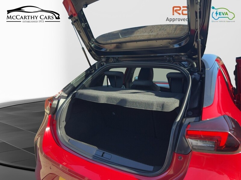 Vauxhall 1.2 GS HATCHBACK 5DR PETROL MANUAL SAT NAV BLUETOOTH DAB STEREO APPLE CARPLAY PARKING AIDS JUST 1 OWNER FROM NEW ONLY 23000 MILES SH NO ULEZ CHARGE 72-74 Mitcham Road