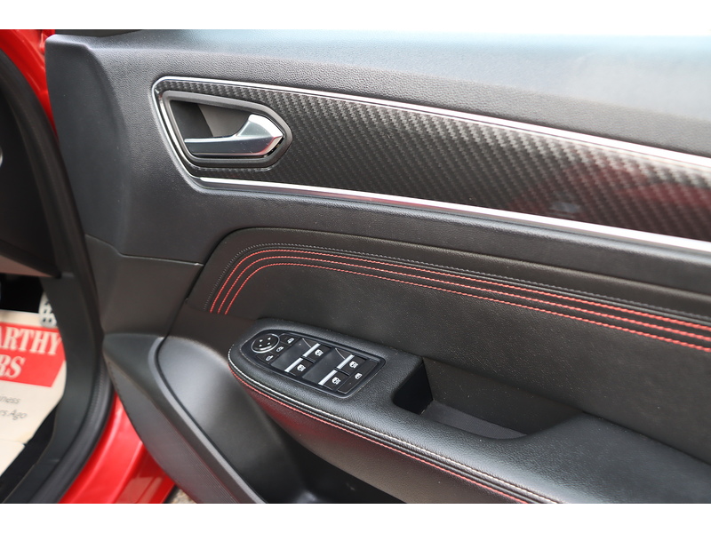 Renault 1.6 E-TECH R.S. LINE SUV 5DR PETROL HYBRID 2WD AUTO HEATED SEATS SAT NAV BLUETOOTH APPLE CARPLAY REAR CAMERA PARKING AIDS JUST 1 OWNER 61000 MILES FSH 72-74 Mitcham Road