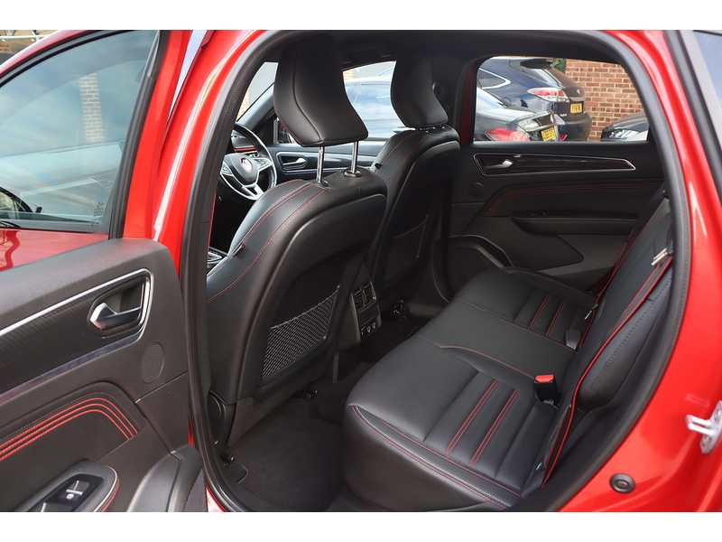 Renault 1.6 E-TECH R.S. LINE SUV 5DR PETROL HYBRID 2WD AUTO HEATED SEATS SAT NAV BLUETOOTH APPLE CARPLAY REAR CAMERA PARKING AIDS JUST 1 OWNER 61000 MILES FSH 72-74 Mitcham Road