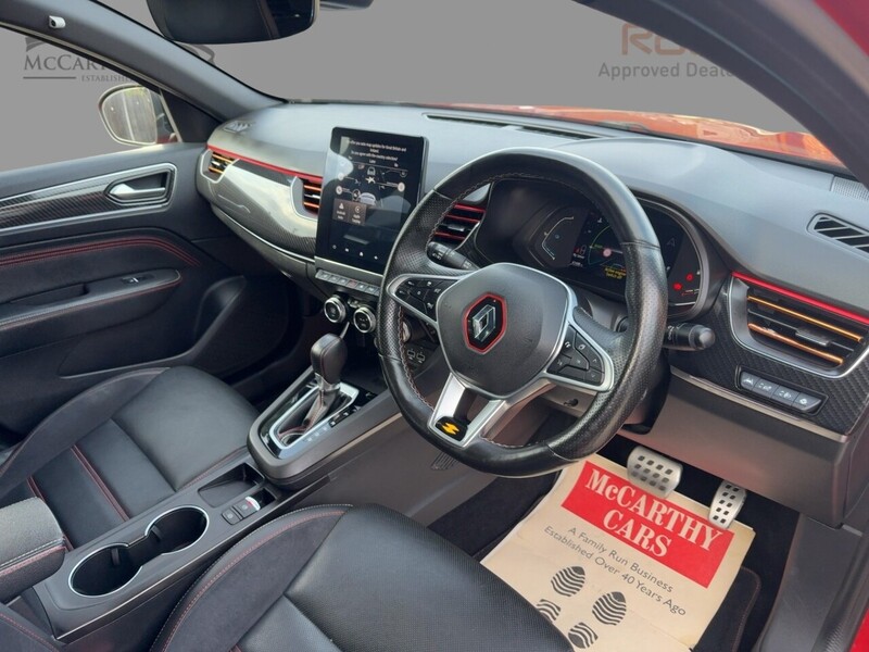 Renault 1.6 E-TECH R.S. LINE SUV 5DR PETROL HYBRID 2WD AUTO HEATED SEATS SAT NAV BLUETOOTH APPLE CARPLAY REAR CAMERA PARKING AIDS JUST 1 OWNER 61000 MILES FSH 72-74 Mitcham Road