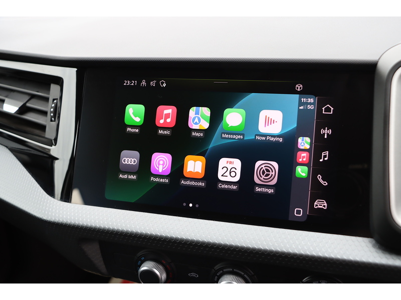 Audi 1.0 TFSI 25 SPORT SPORTBACK 5DR PETROL MANUAL SAT NAV BLUETOOTH DAB STEREO APPLE CARPLAY USB INPUT PARKING AIDS ONLY 9000 MILES SH NO ULEZ CHARGE 72-74 Mitcham Road