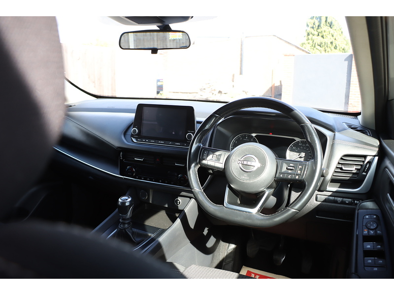 Nissan 1.3 DIG-T MHEV ACENTA PREMIUM SUV 5DR PETROL HYBRID MANUAL SAT NAV BLUETOOTH DAB STEREO APPLE CARPLAY REAR CAMERA PARKING AIDS 1 OWNER 70000 MILES FSH 72-74 Mitcham Road