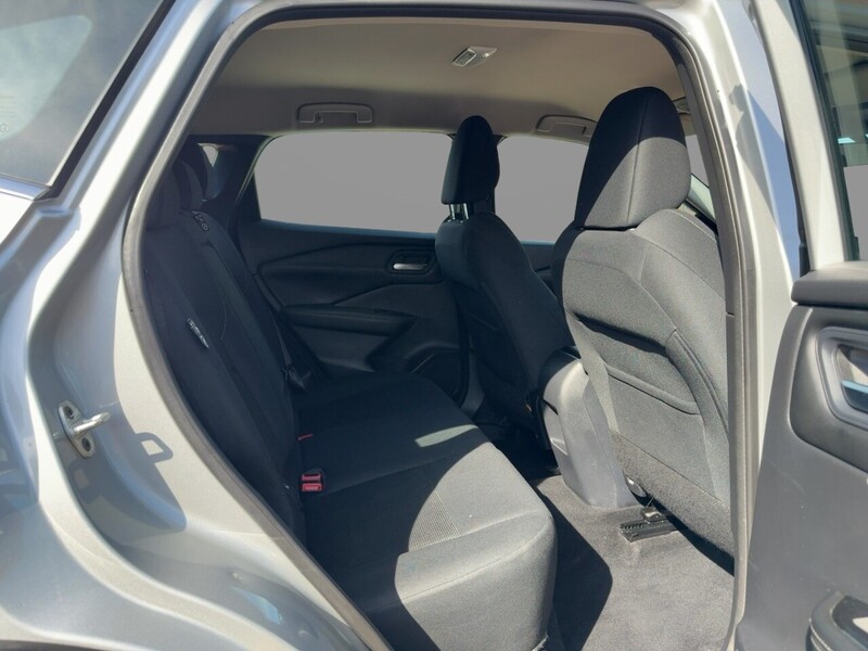 Nissan 1.3 DIG-T MHEV ACENTA PREMIUM SUV 5DR PETROL HYBRID MANUAL SAT NAV BLUETOOTH DAB STEREO APPLE CARPLAY REAR CAMERA PARKING AIDS 1 OWNER 70000 MILES FSH 72-74 Mitcham Road