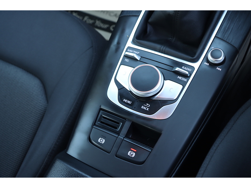 Audi 1.0 TFSI SE TECHNIK SPORTBACK 5DR PETROL MANUAL SATNAV BLUETOOTH DAB STEREO CD PLAYER PARKING AIDS JUST 2 OWNERS SAME OWNER FOR 3 YEARS 55000 MILES SH 72-74 Mitcham Road