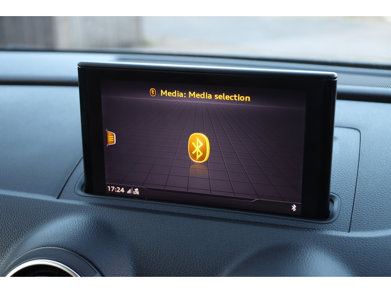 Audi 1.0 TFSI SE TECHNIK SPORTBACK 5DR PETROL MANUAL SATNAV BLUETOOTH DAB STEREO CD PLAYER PARKING AIDS JUST 2 OWNERS SAME OWNER FOR 3 YEARS 55000 MILES SH 72-74 Mitcham Road