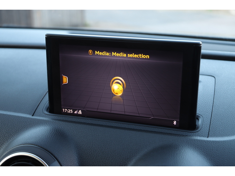 Audi 1.0 TFSI SE TECHNIK SPORTBACK 5DR PETROL MANUAL SATNAV BLUETOOTH DAB STEREO CD PLAYER PARKING AIDS JUST 2 OWNERS SAME OWNER FOR 3 YEARS 55000 MILES SH 72-74 Mitcham Road