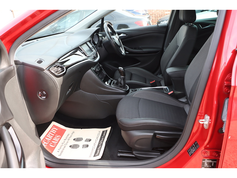 Vauxhall 1.2 TURBO GRIFFIN EDITION HATCHBACK 5DR PETROL MANUAL HEATED SEATS SATNAV BLUETOOTH DAB STEREO APPLE CARPLAY PARKING AIDS JUST 1 OWNER 32000 MILES FSH 72-74 Mitcham Road