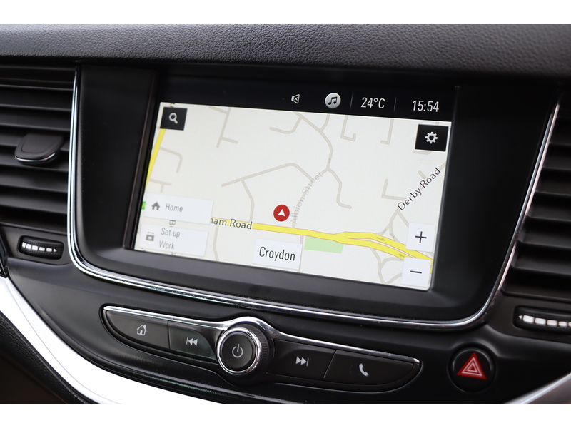 Vauxhall 1.2 TURBO GRIFFIN EDITION HATCHBACK 5DR PETROL MANUAL HEATED SEATS SATNAV BLUETOOTH DAB STEREO APPLE CARPLAY PARKING AIDS JUST 1 OWNER 32000 MILES FSH 72-74 Mitcham Road