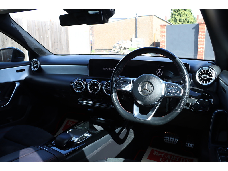 Mercedes-Benz A200 1.3 AMG LINE (PREMIUM) HATCHBACK 5DR PETROL 7G-DCT AUTO HEATED SEATS SATNAV BLUETOOTH DAB RADIO REAR CAMERA WITH PARKING AIDS ONLY 55000 MILES SH 72-74 Mitcham Road